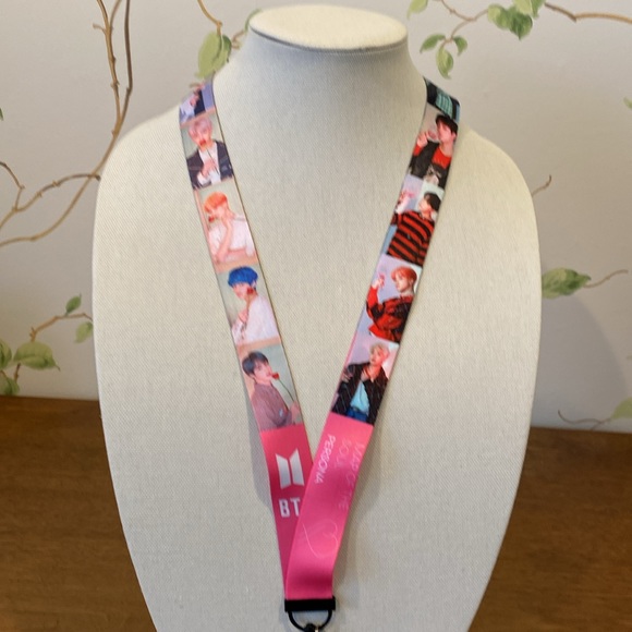 BTS Boy Band Map of the Soul Concert Tour Phone Lanyard - Picture 9 of 9